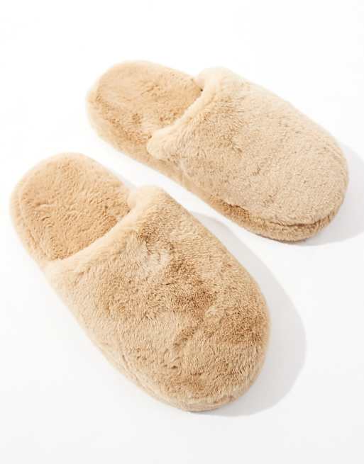 DESIGN Zina Closed Toe Slippers In Tan