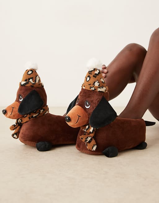 DESIGN Zizzle Sausage Dog Slippers In Brown
