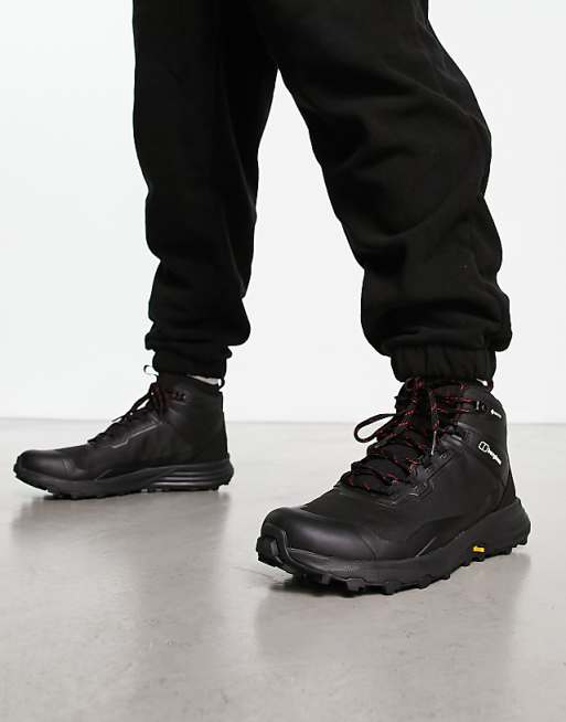 Berghaus VC22 Gore-TEX Waterproof Insulated Hiking Boots With High Grip Vibram Sole In Black