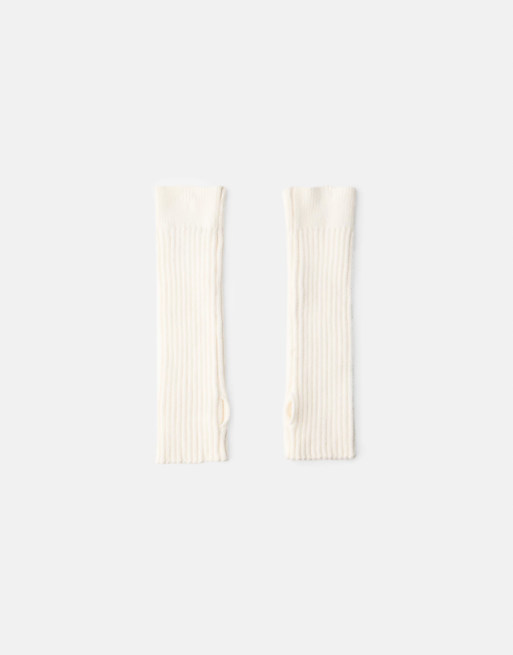 Bershka Long mittens in ecru