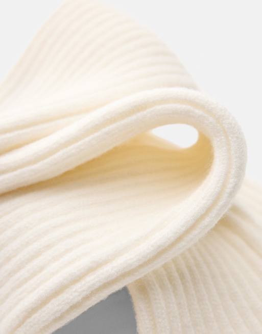Bershka Ribbed Leg Warmers In Ecru