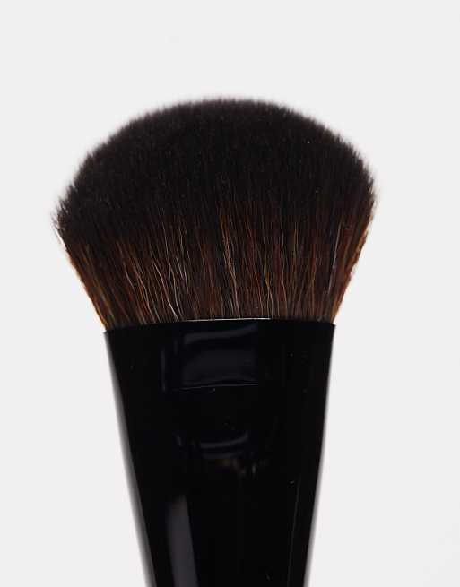 Bobbi Brown Soft Focus Foundation Brush