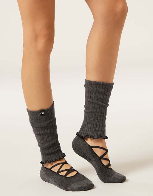 Calzedonia Pilates socks with leg warmers in charcoal grey ribbed