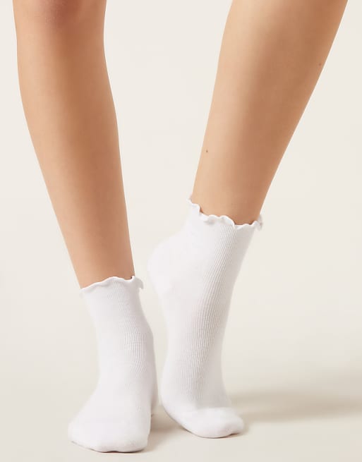 Calzedonia Ribbed short socks with romantic trim in white