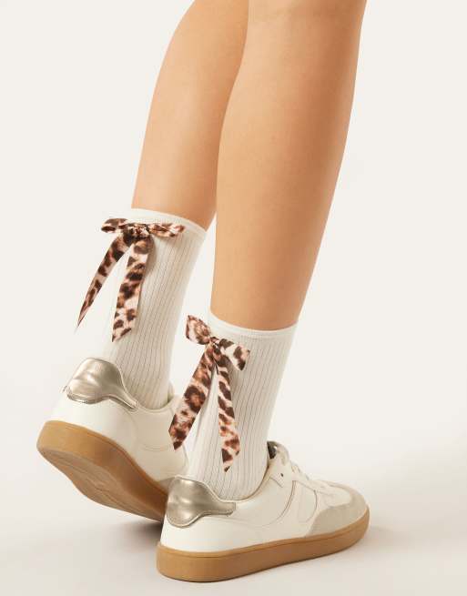 Calzedonia Tropical Pattern Bow Socks In Milk
