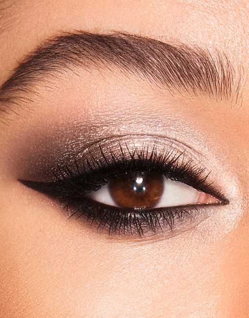 Charlotte Tilbury Luxury Palette - The Rock Chick
