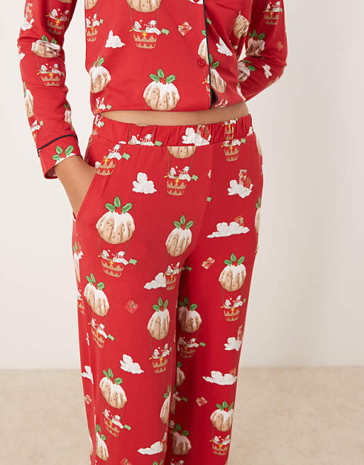 Chelsea Peers Poly Long Sleeve Revere Pyjama Set In Christmas Pudding Balloon Print