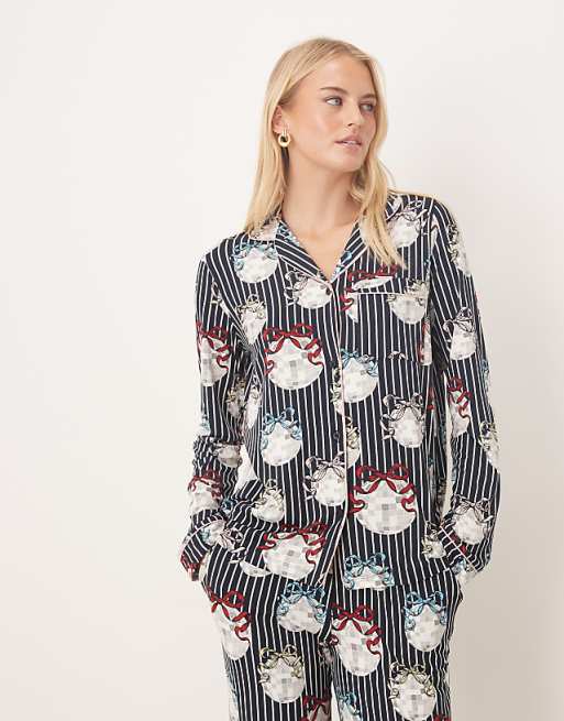 Chelsea Peers Tall Poly Long Sleeve Revere Pyjama Set In Christmas Disco Ball Print
