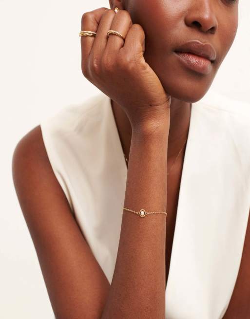 D. LOUISE Vintage Pearl Bracelet In Gold