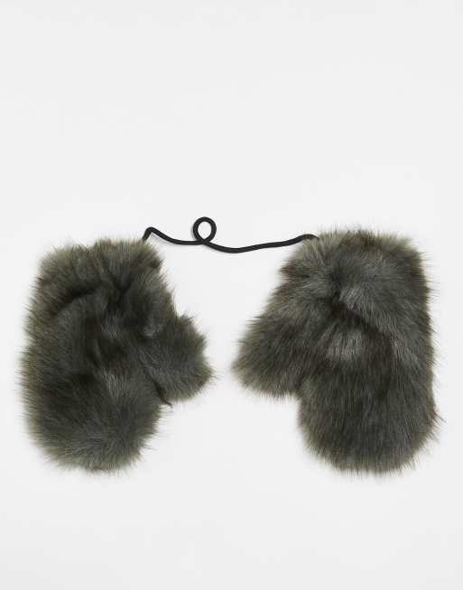 Daisy Street Faux Fur Mittens In Dark Green