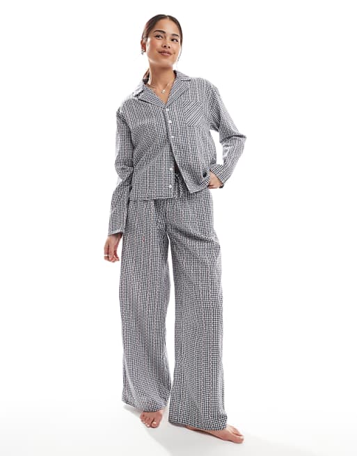Daisy Street Long Sleeve Pyjama Button Up Shirt In Navy Ditsy Floral Gingham