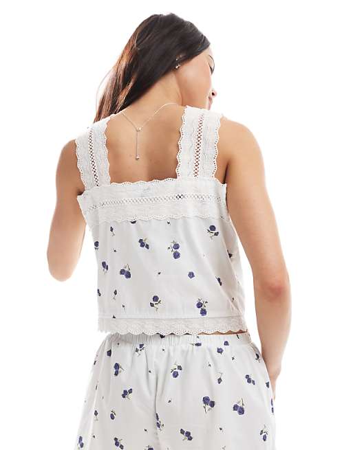 Daisy Street Pyjama Cami Top With Lace Detail In Lilac Berry Print