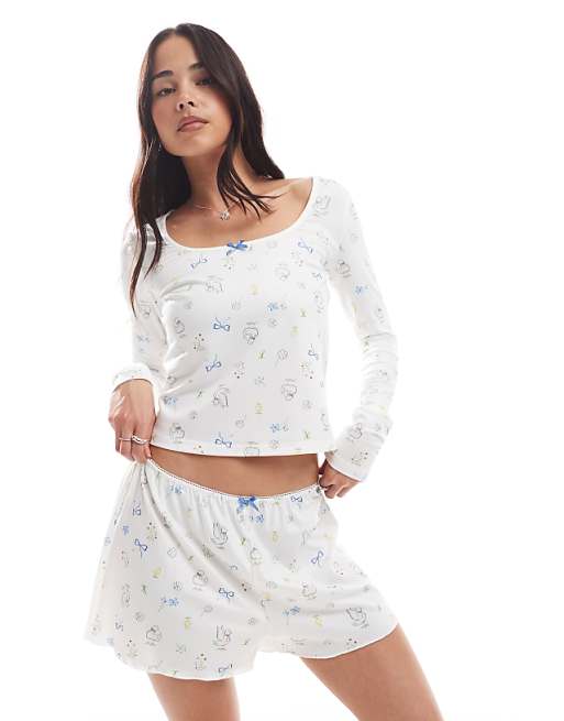 Daisy Street Pyjama Shorts With Bow Graphic Detail In White