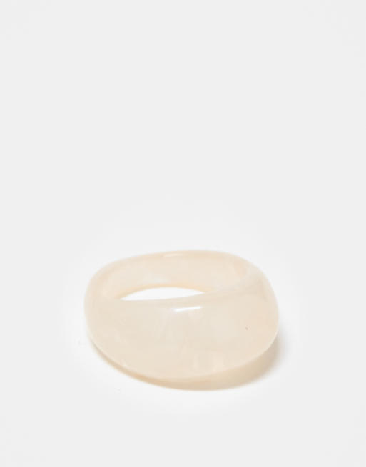 DesignB London chunky resin ring in cream