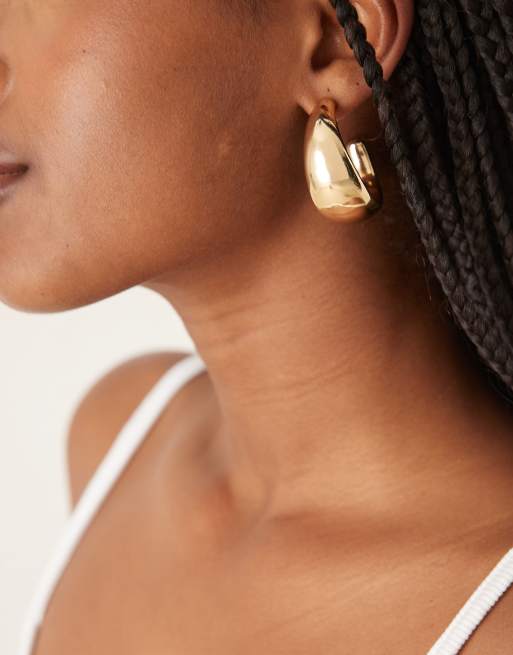 DesignB London Chunky Teardrop Hoop Earrings In Gold