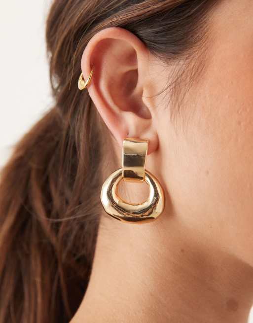 DesignB London Doorknocker Earrings In Gold