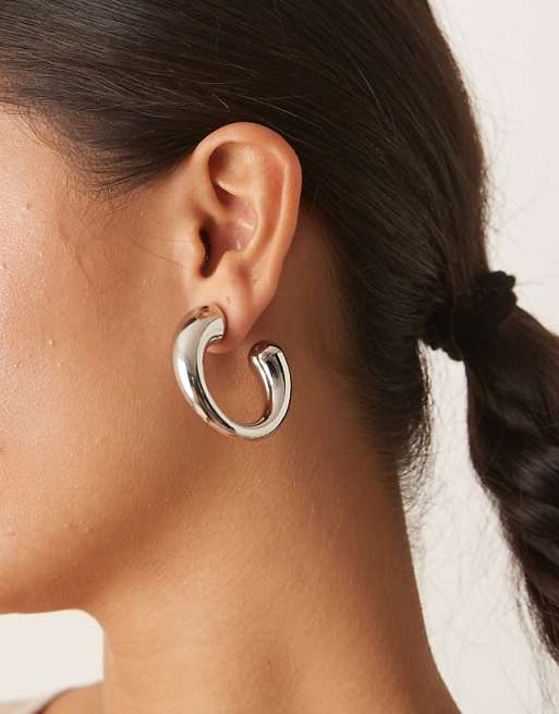 DesignB London irregular chunky hoop earrings in silver
