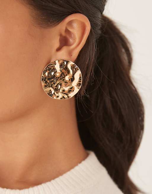 DesignB London molten disc stud earrings in gold