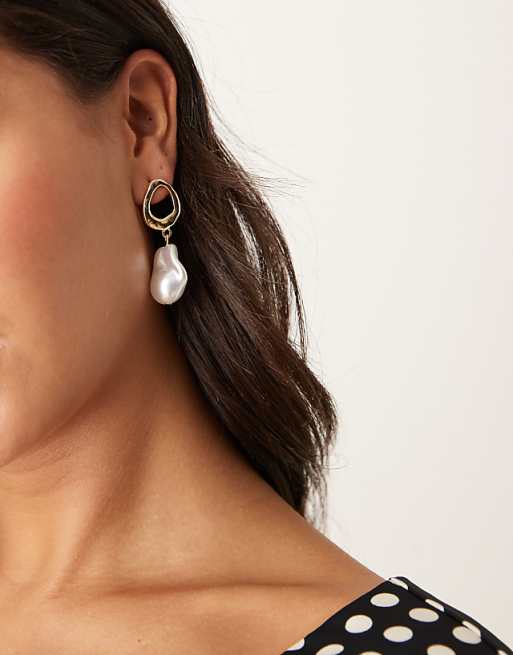 DesignB London molten stud and pearl drop earrings in gold