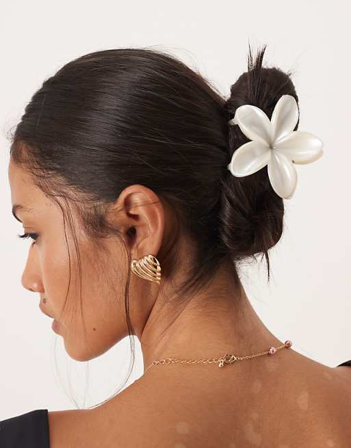 DesignB London pearlescent hair claw clip