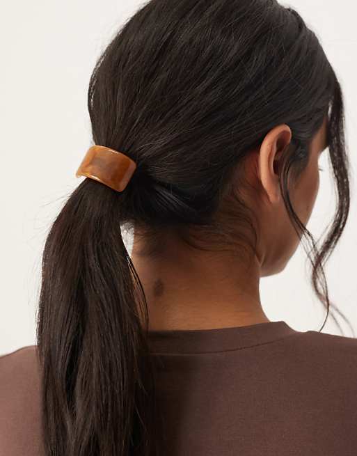 DesignB London resin hair tie in brown