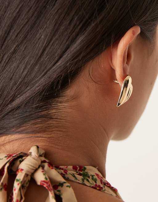DesignB London Ridged Stud Earrings In Gold