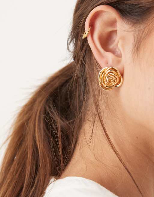DesignB London Rose Stud Earrings In Gold