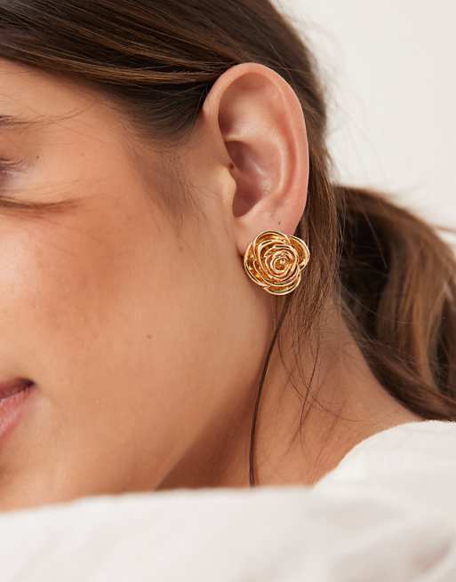 DesignB London rose stud earrings in gold