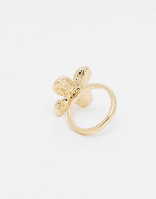 DesignB London Statement Flower Ring In Pale Pink And Gold