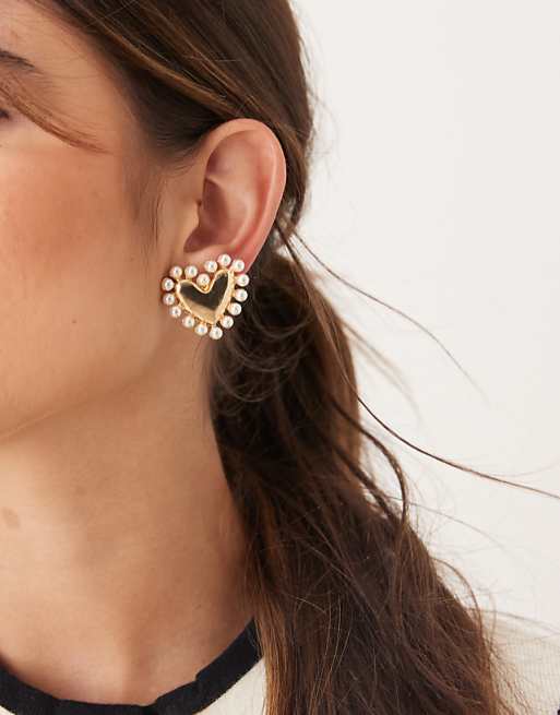 DesignB London statement pearl and heart stud earrings in gold