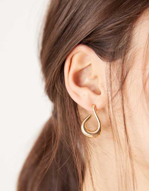DesignB London Twisted Hoop Stud Earrings In Gold