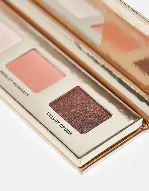 Iconic London The Smokey Eye