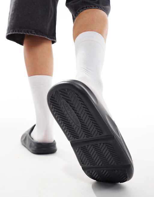 Jack & Jones Moulded Slider In Black