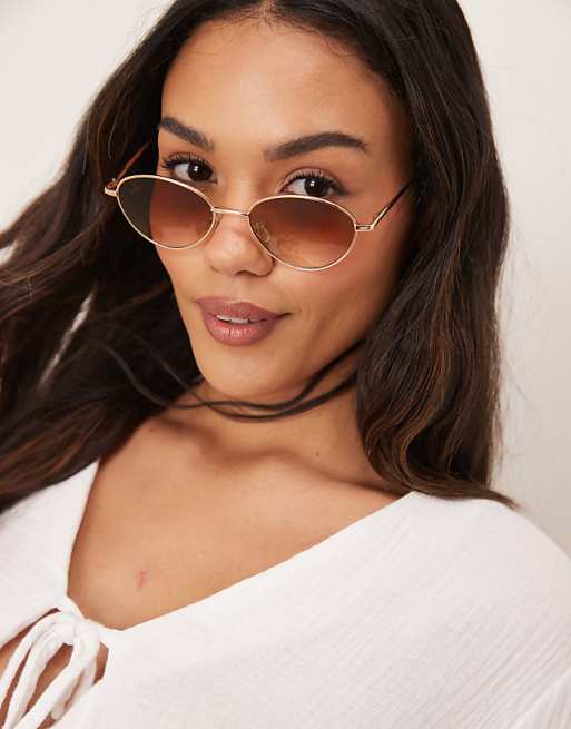 Jeepers Peepers metal cateye sunglass in gold with pink lens