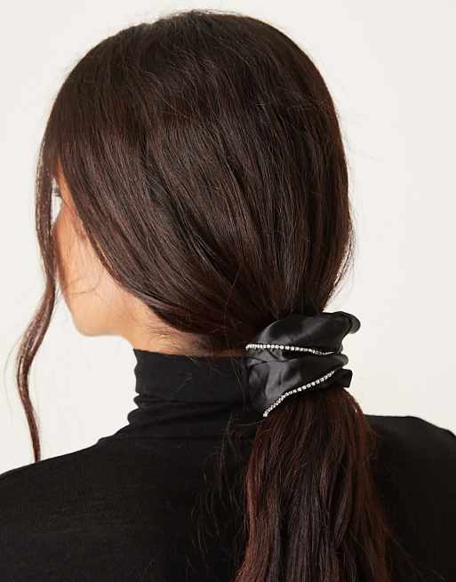 JJXX satin srunchie with trim in black