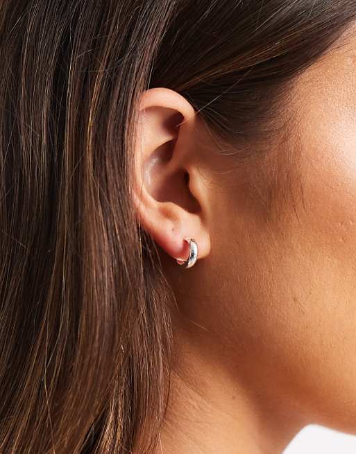 Kingsley Ryan 10mm open hoop earrings in sterling silver
