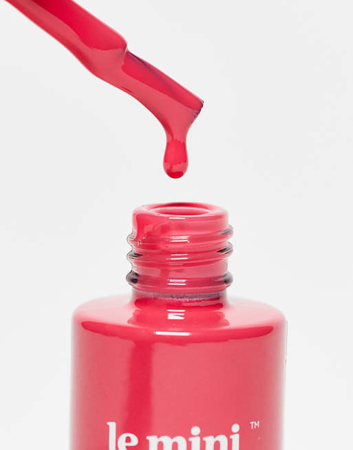 Le Mini Macaron Gel Polish Sweet Cherry