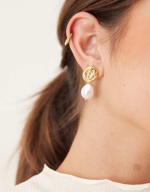 Lost Souls hammered stud earrings with pearl detail in 18ct gold plated stainless steel