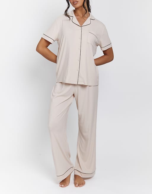 Loungeable Ladies Ribbed Pyjama Set In Vanilla