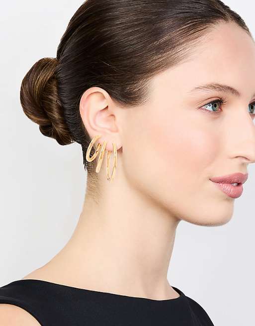 Lovisa Lovisa waterproof gold plated stainless steel large basic hoop earrings 3-pack in gold