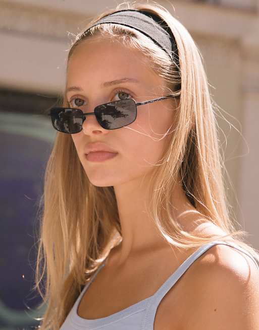 Lu Goldie Yuki rectangle metal frame sunglasses in black