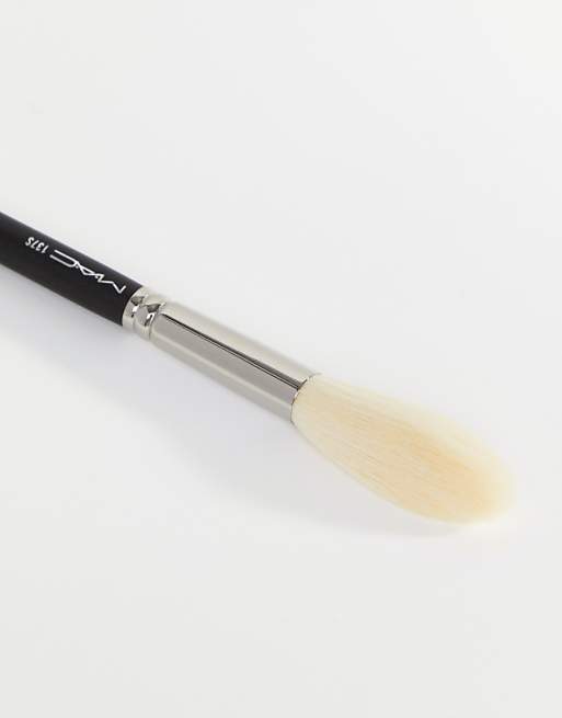 MAC 137S Long Blending Brush