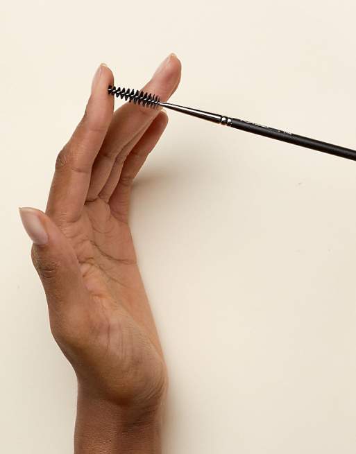 MAC 204 Lash Brush