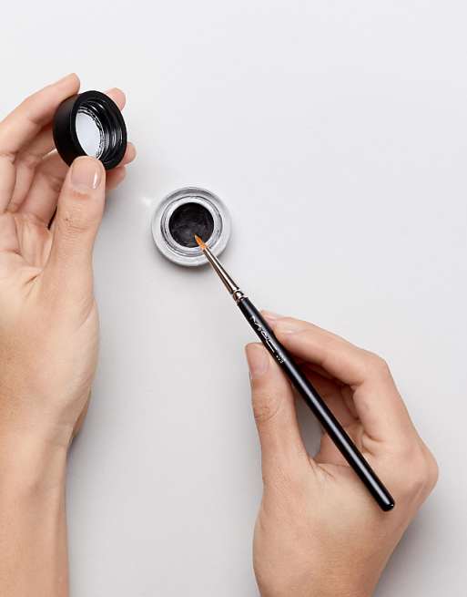 MAC 209 Eye Liner Brush