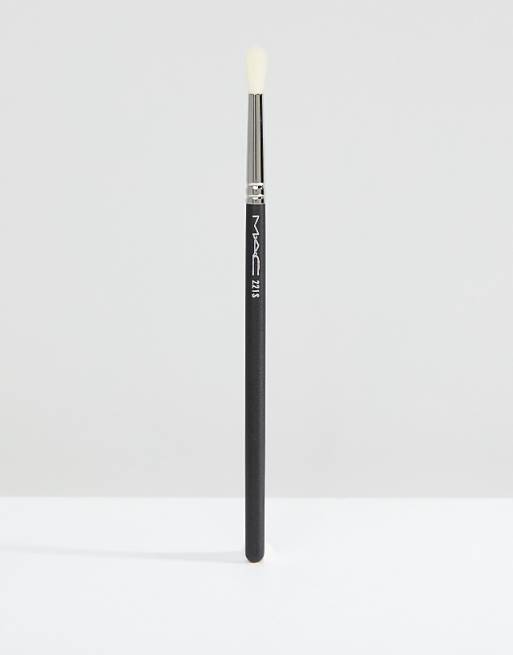 MAC 221S Small Tapered Blending Brush