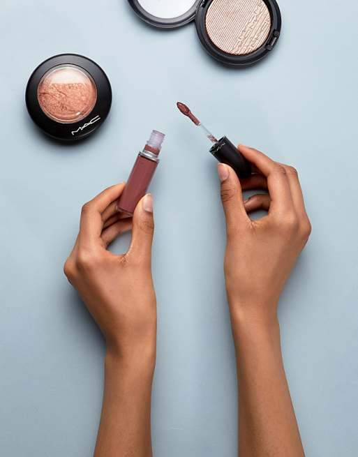 MAC Retro Matte Liquid Lipcolour - Topped With Brandy