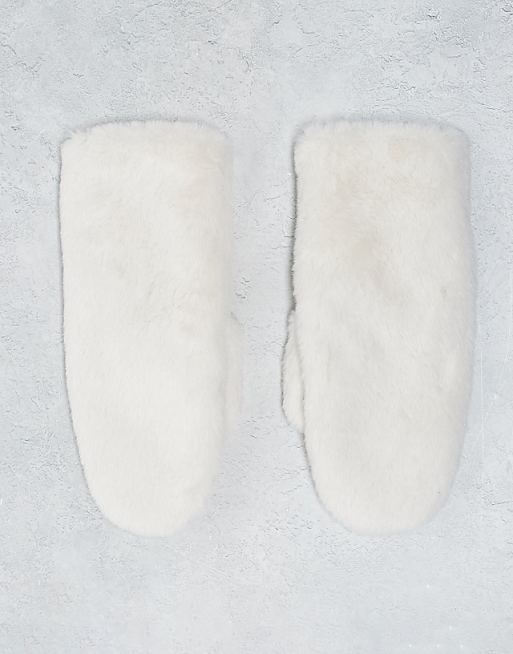 Monki faux fur mittens in off white