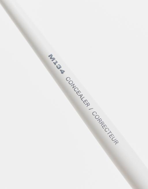Morphe M134 Pointed Paddle Concealer Brush
