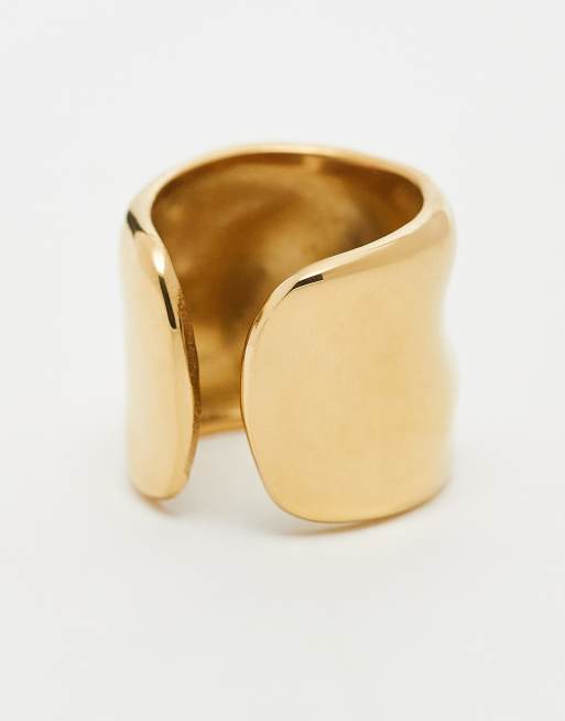 Neck On The Line Molten Stainless Steel Ring In Gold Plated