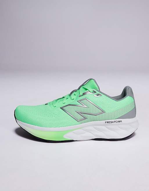 New Balance 520 Running Trainers In Green